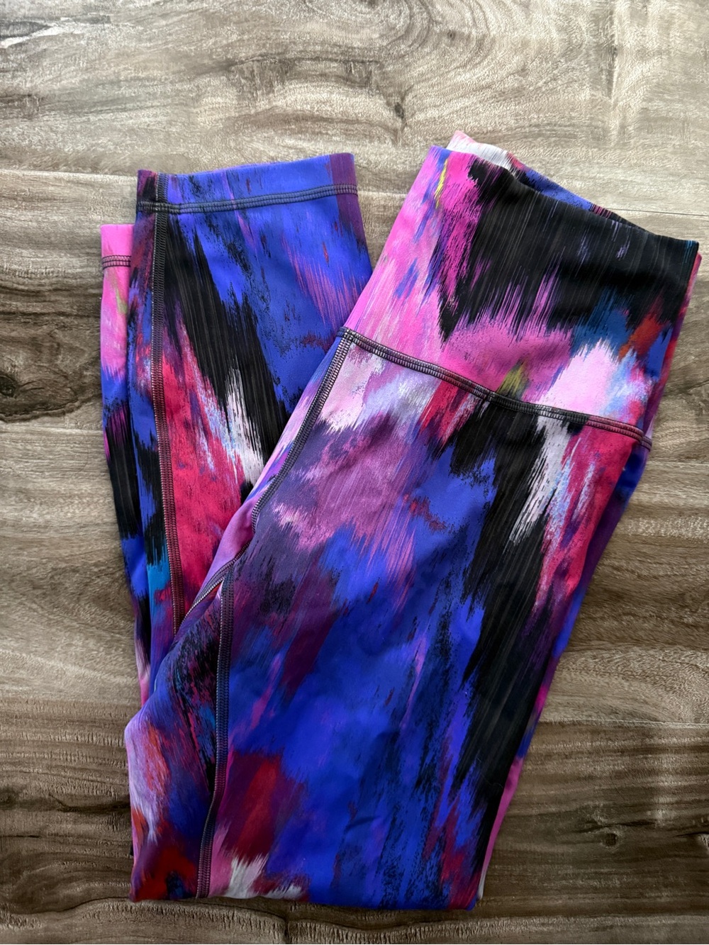 Lululemon Wunder Train Cropped Leggings